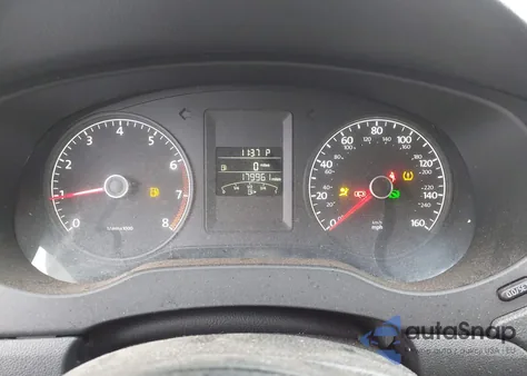 2014 Volkswagen Jetta 2.0L S z USA, uszkodzony, nr VIN 3VW2K7AJ9EM418030